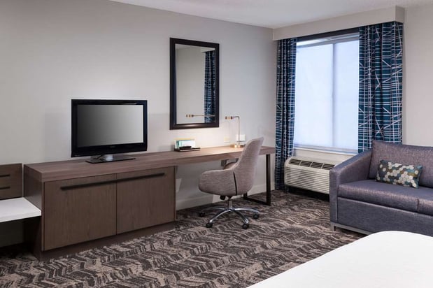 Images Hilton Garden Inn Savannah Airport