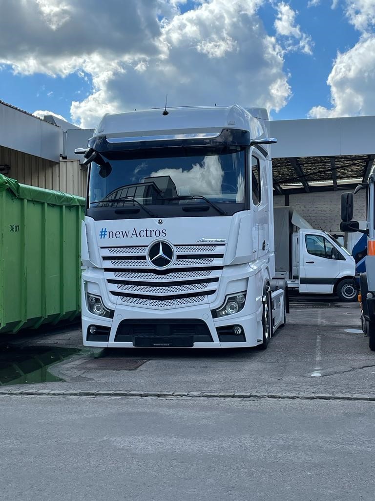 HASA Fahrzeug Technik AG, Riedthofstrasse 235C in Regensdorf