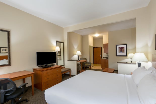 Images Holiday Inn Express & Suites Vernal - Dinosaurland by IHG