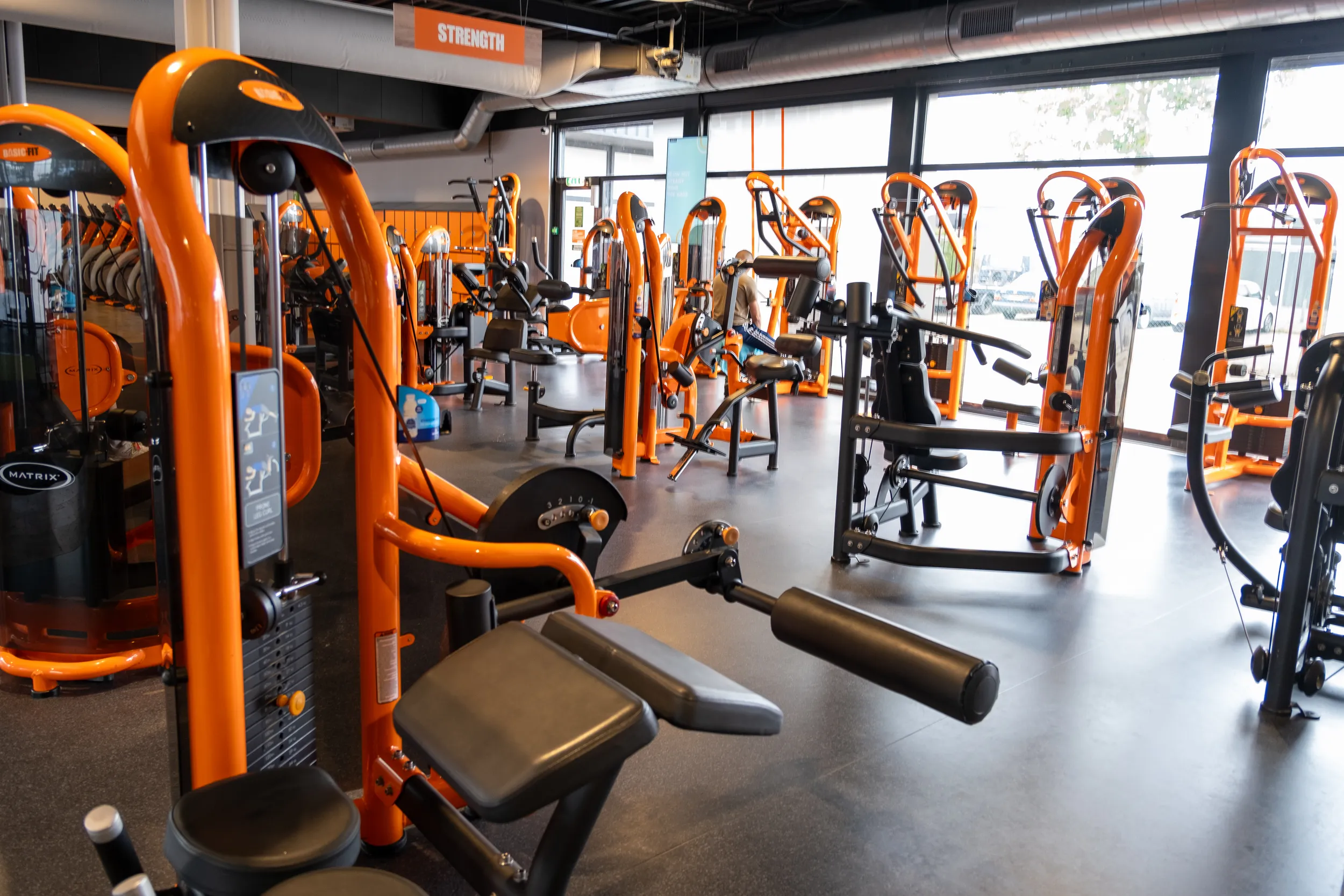 Foto's Basic-Fit 24/7