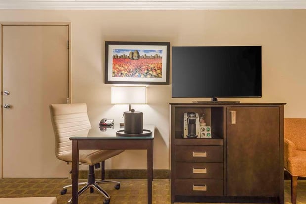Images Best Western Plus White Bear Country Inn