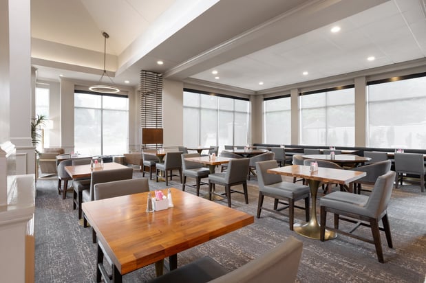 Images Crowne Plaza Nashville Airport by IHG