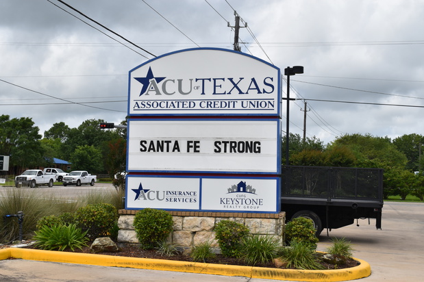 Images Associated Credit Union of Texas - Santa Fe