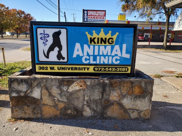 Images King Animal Clinic