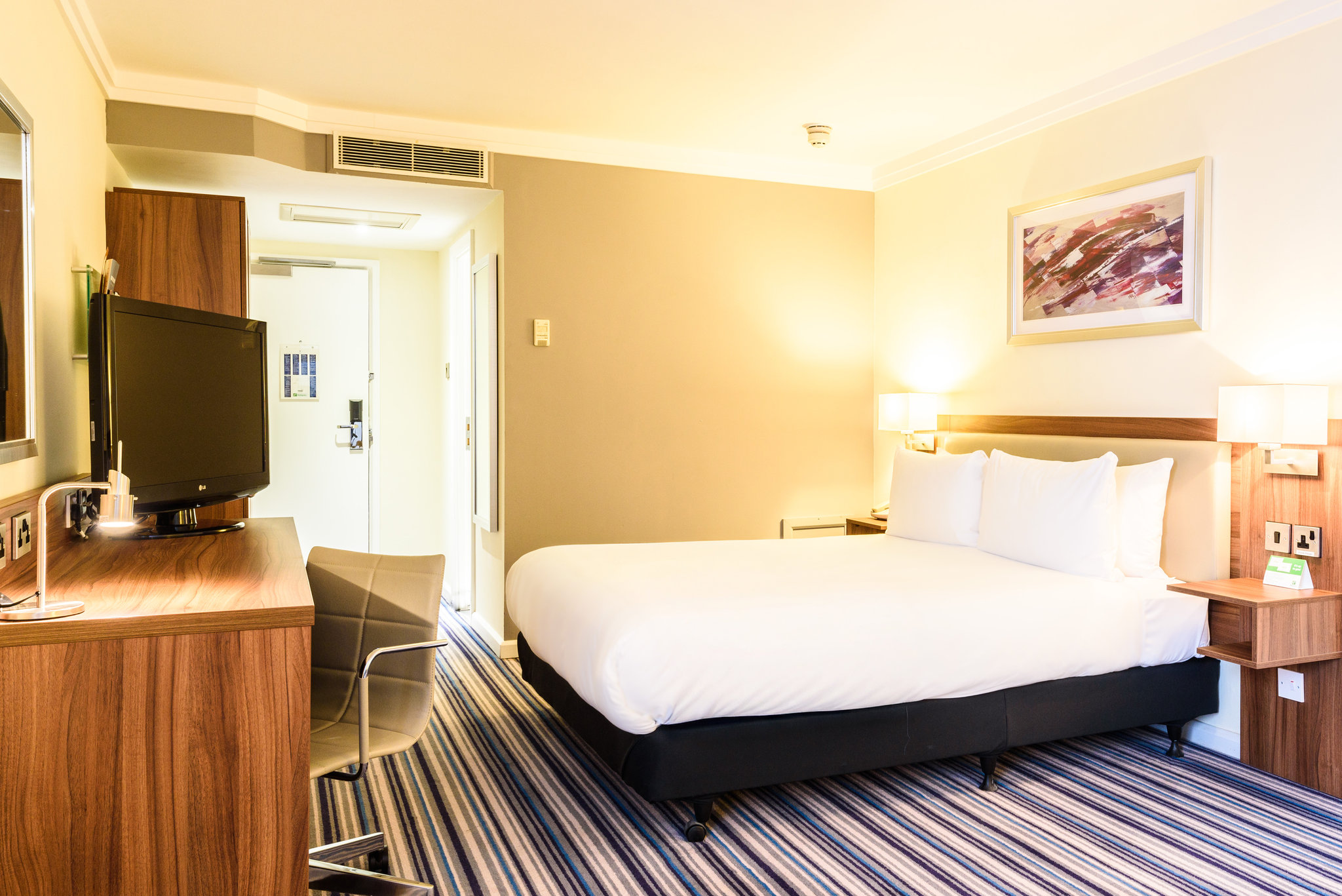 Images Holiday Inn Portsmouth by IHG