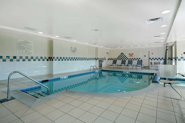 Images Hilton Garden Inn Detroit Metro Airport