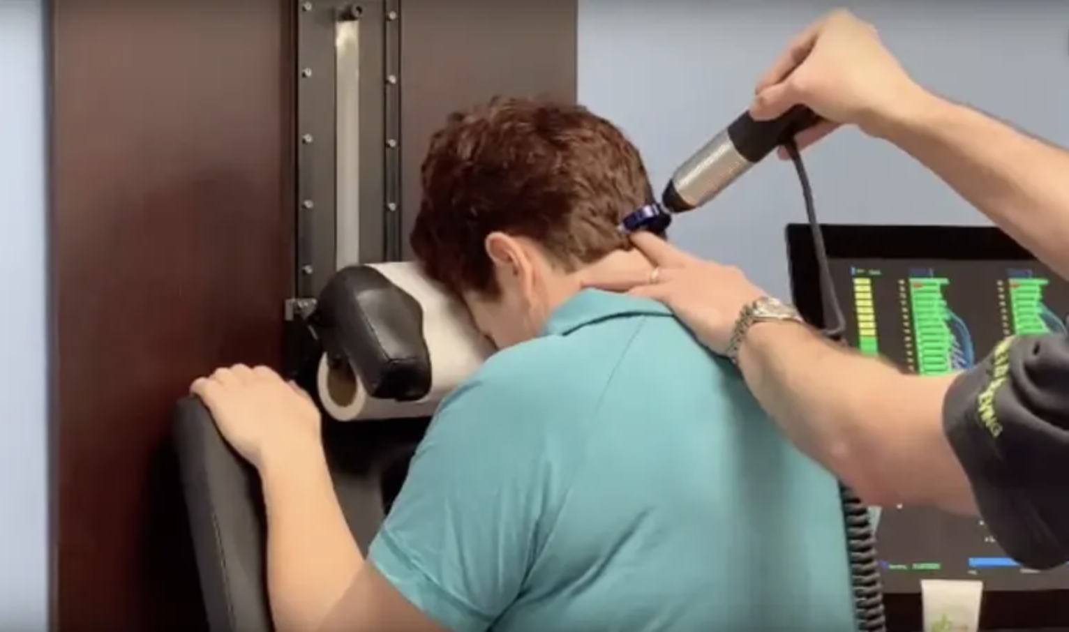 Ever wonder how Dr. Cohen finds exactly where you need treatment? The PulStar measures the relative  