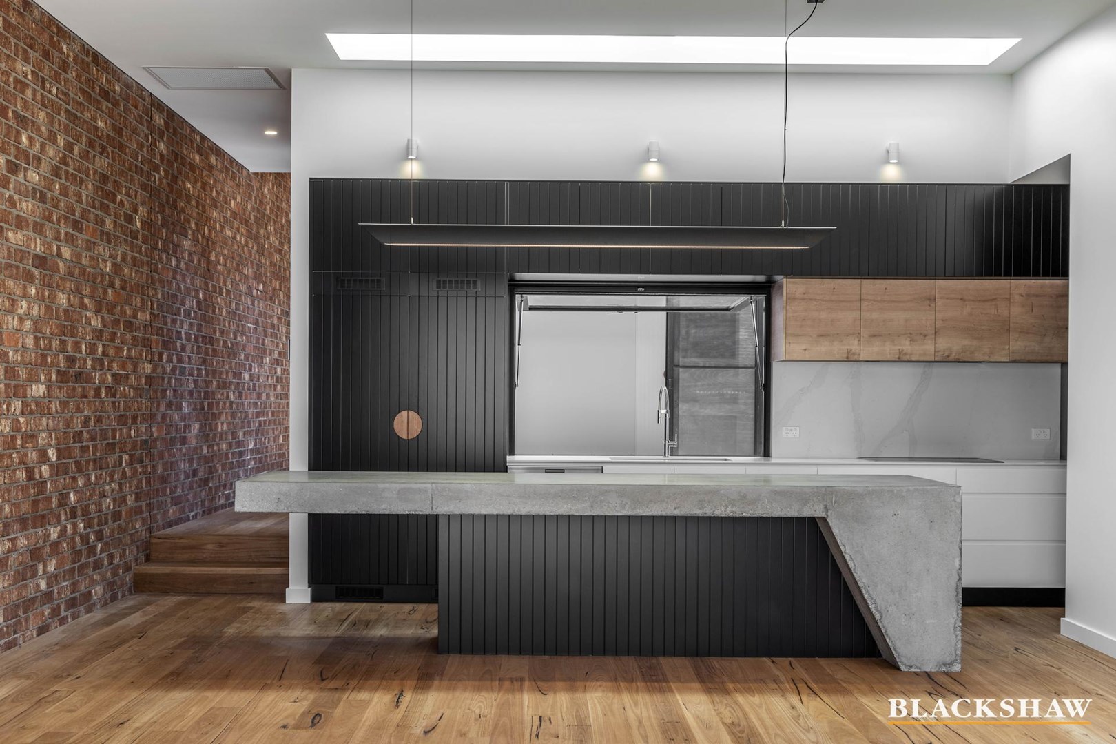 Images Blackshaw Real Estate Tuggeranong