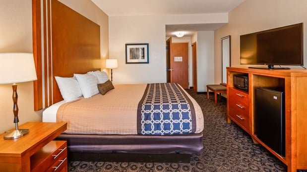 Images Best Western Plus Rose City Conference Center Inn