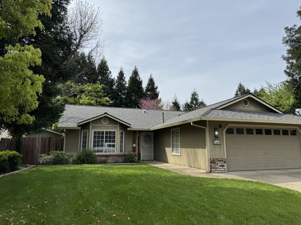 Images ZeZee Roofing Co.