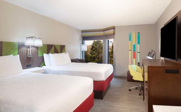 Images Hampton Inn & Suites Atlanta Airport North I85