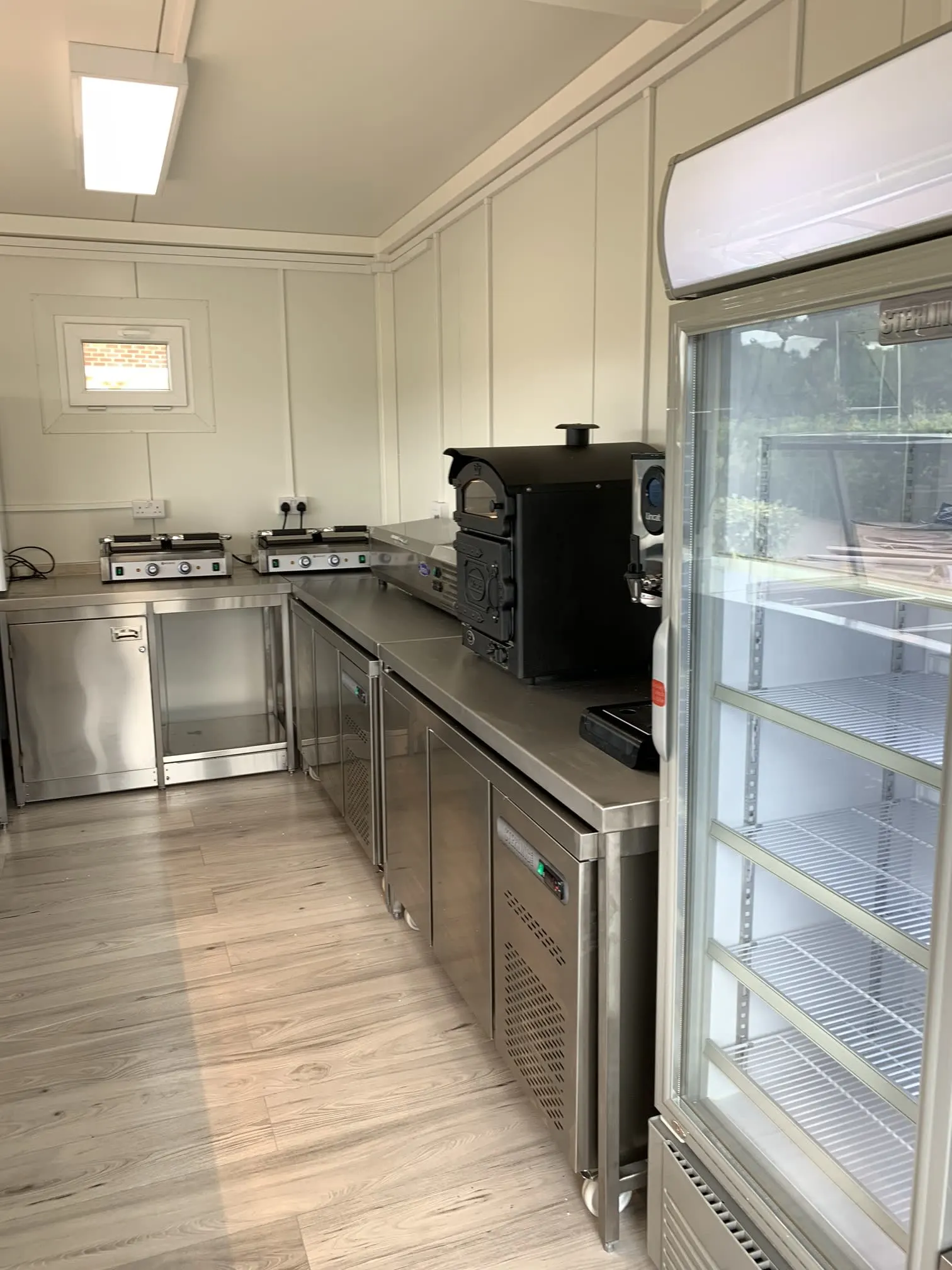 Images Advanced Catering Services Ltd