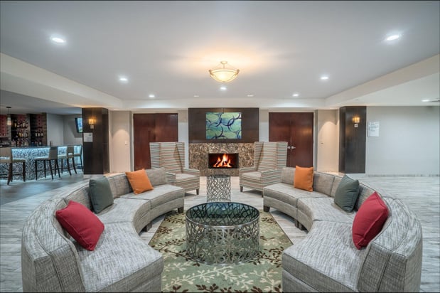 Images Holiday Inn Atlanta/Roswell by IHG