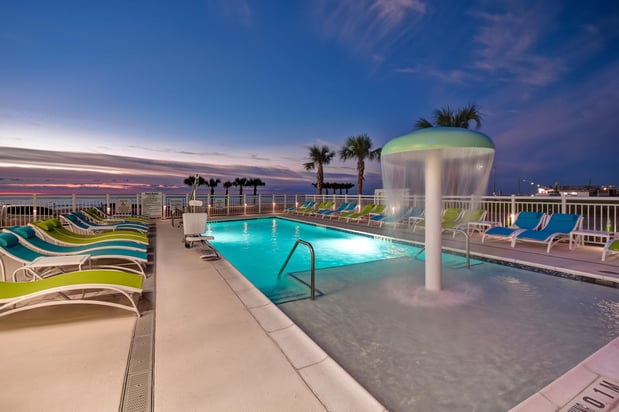 Images Holiday Inn Express & Suites Galveston Beach by IHG