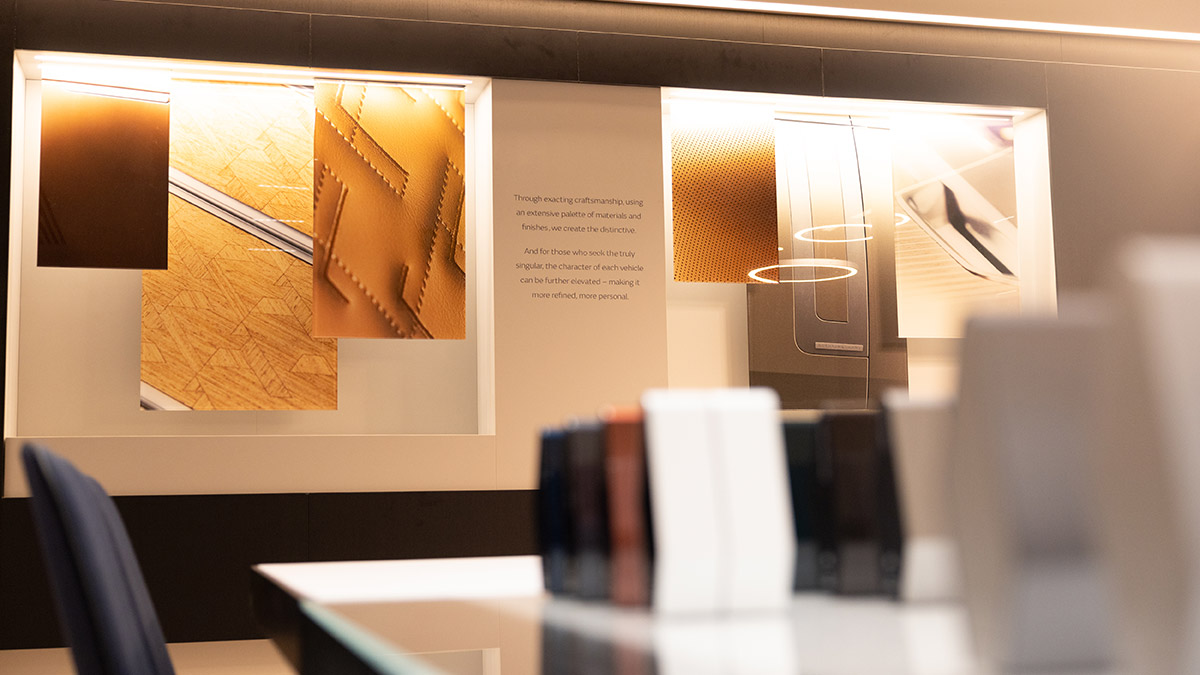 Stratstone Land Rover Mayfair SV Lounge