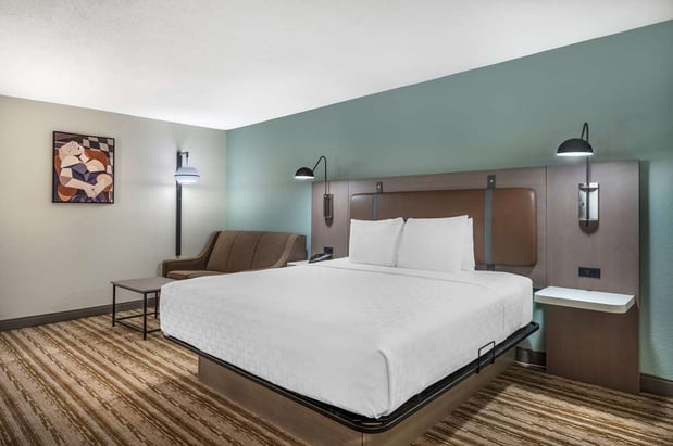 Images Best Western Plus Richmond Indiana I-70