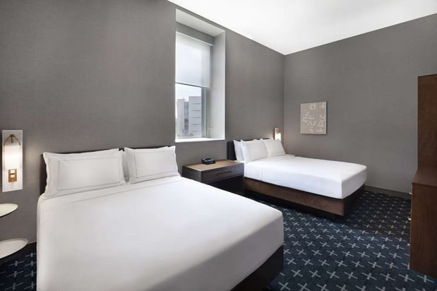 Images The Slate Hotel Denver Downtown, Tapestry by Hilton