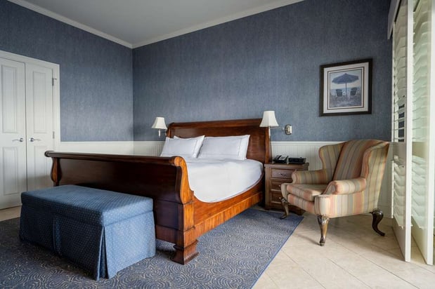 Images Madison Beach Hotel, Curio Collection by Hilton