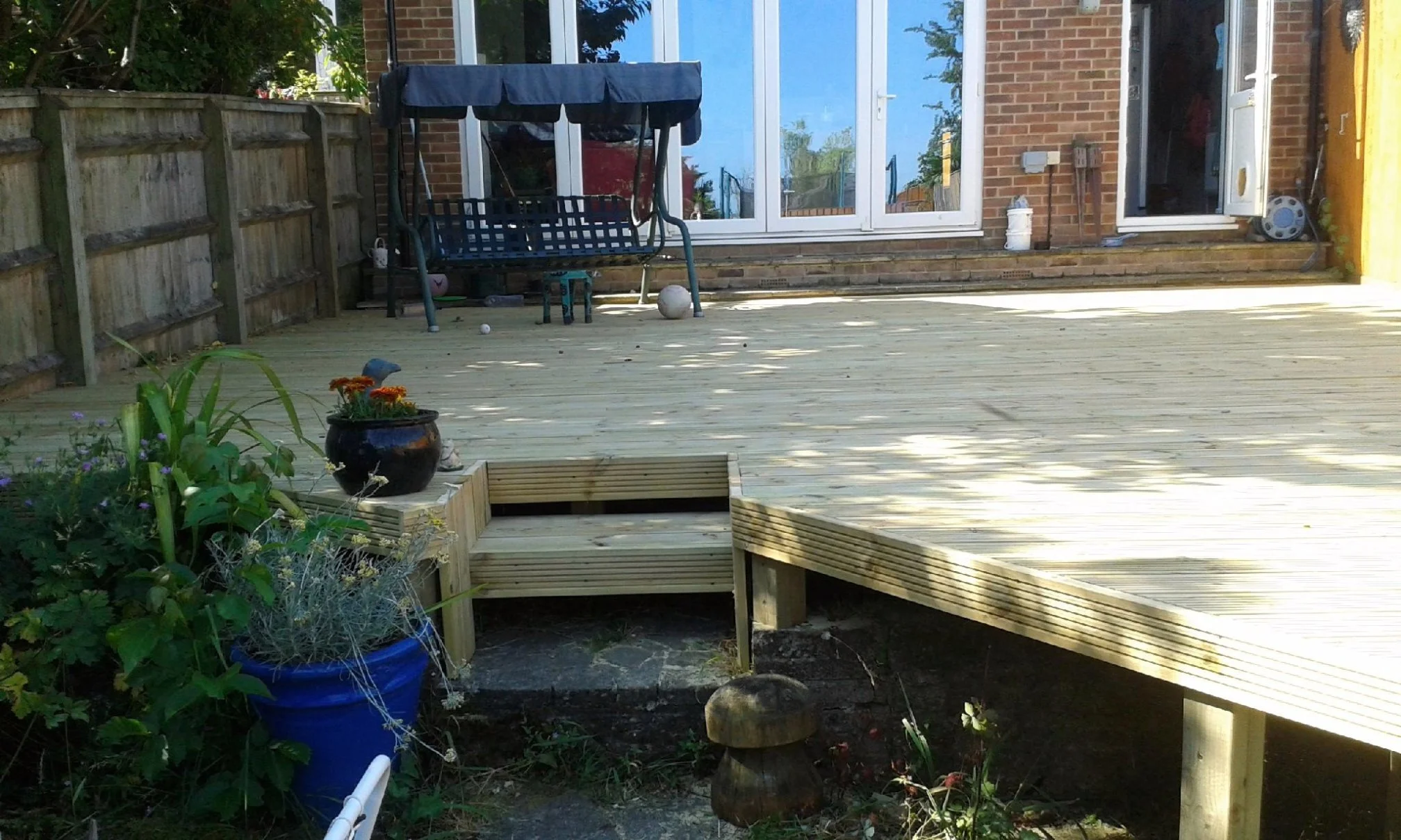 Images Milan Fencing & Landscaping