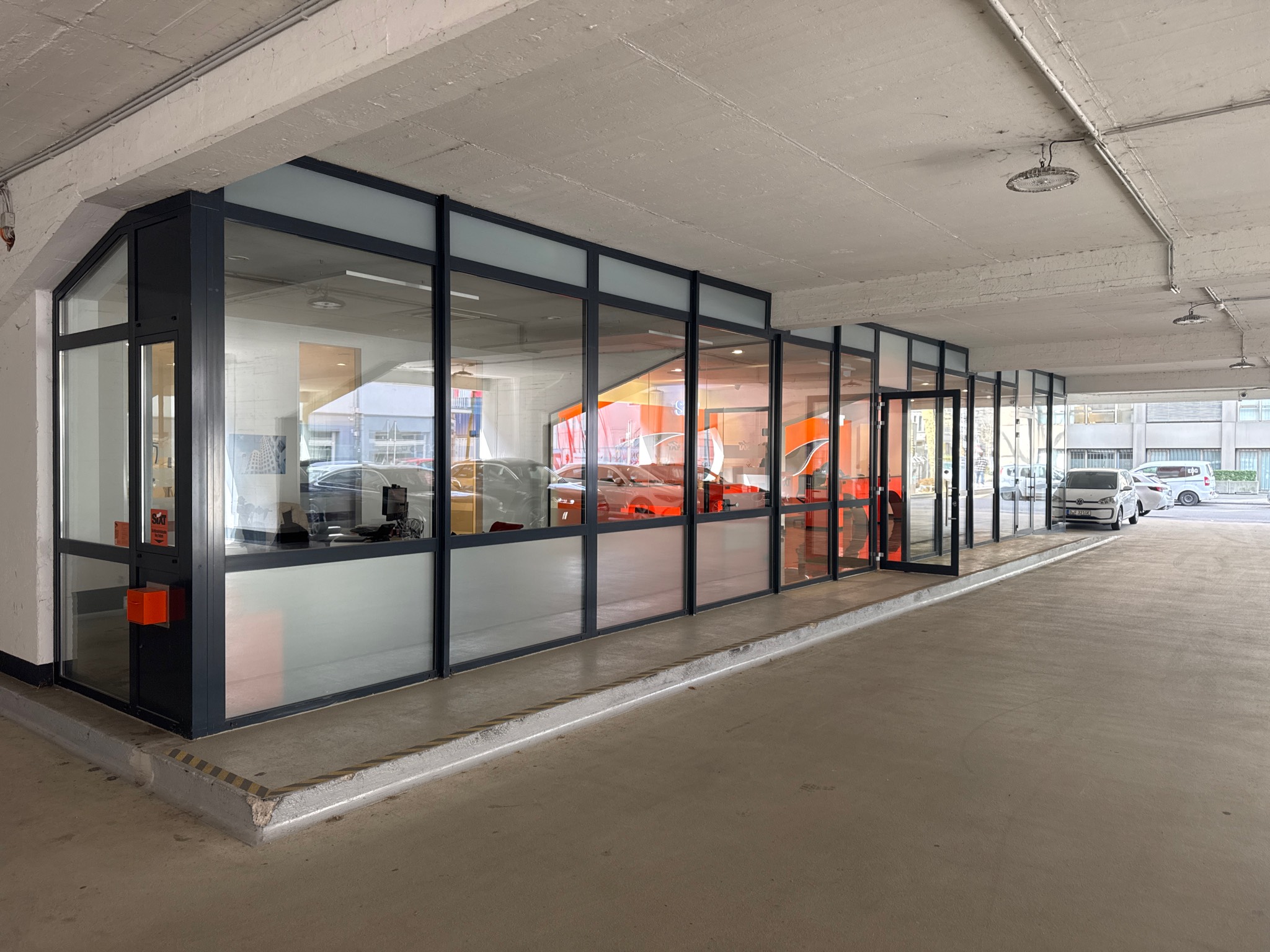 SIXT Autovermietung Düsseldorf Königsallee, Talstr. 1 in Düsseldorf