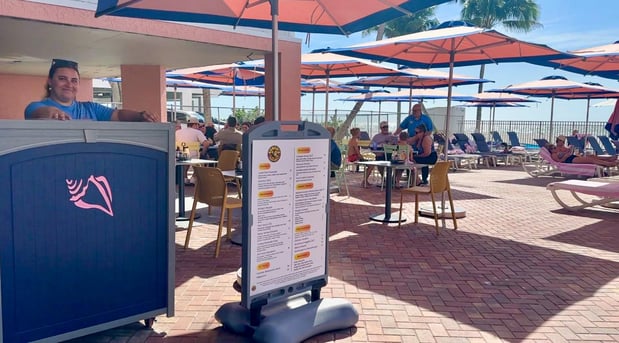 Images Bongo's Bar & Grille - Pink Shell Beach Resort