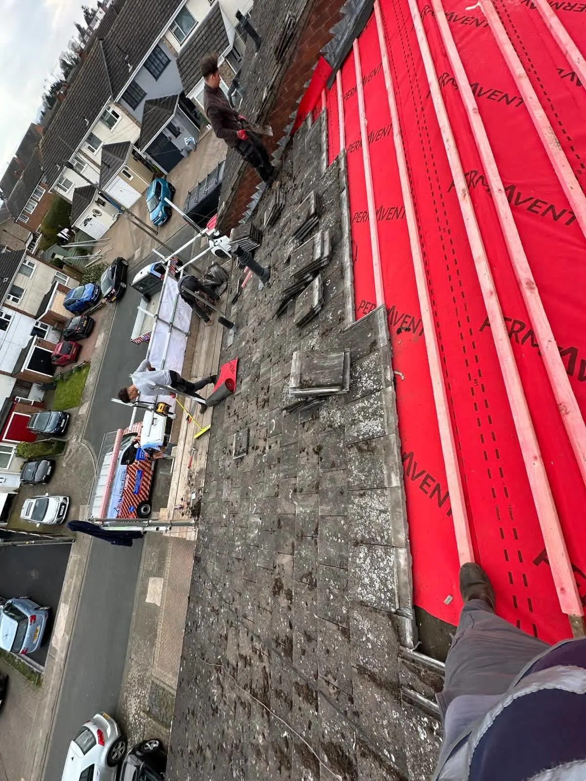 Images RedLine Roofing & Homes Ltd