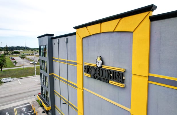 Images Storage King USA
