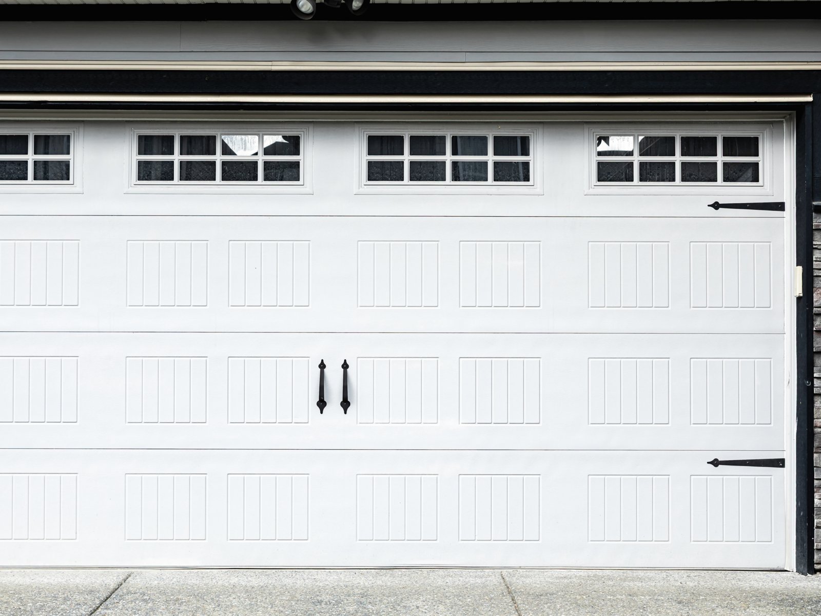 Barnard's Garage Doors