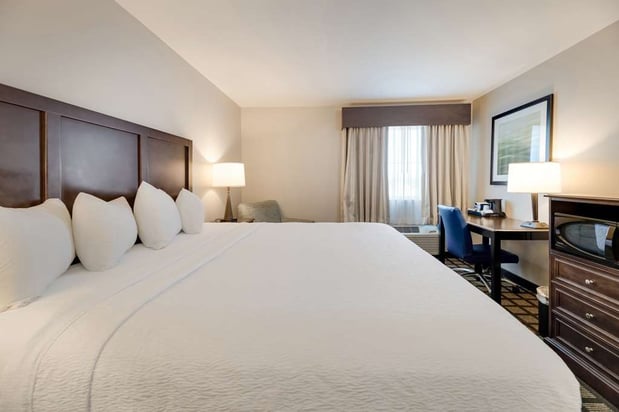 Images Best Western North Bryant Inn
