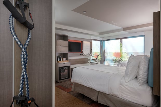 Images EVEN Hotel Brooklyn by IHG