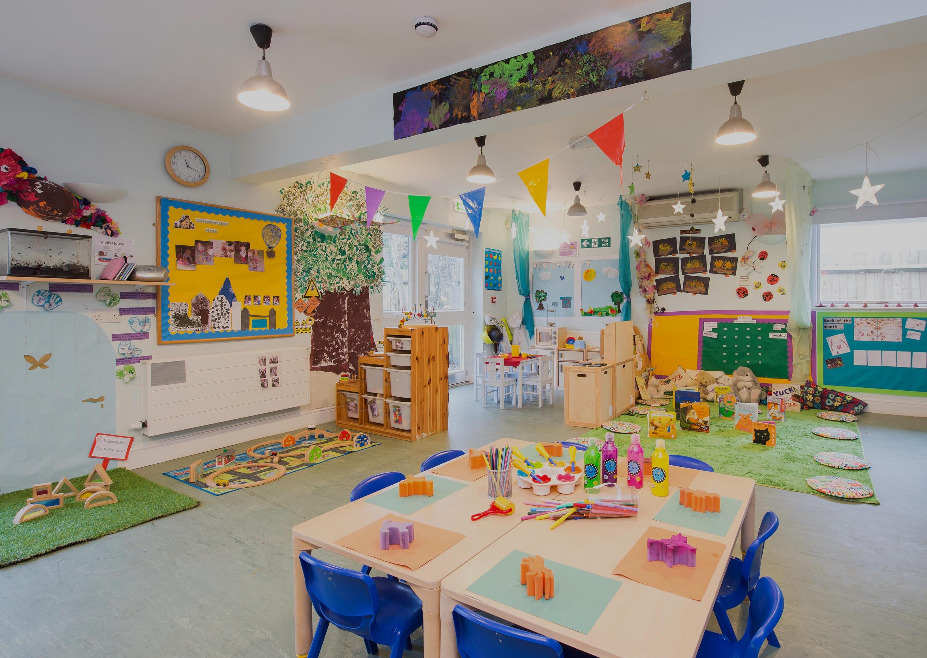 Images Bright Horizons Caterham The Laurels Day Nursery and Preschool