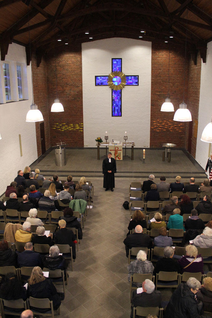 Bilder Martin-Luther-Kirche Würselen - Evangelische Christusgemeinde