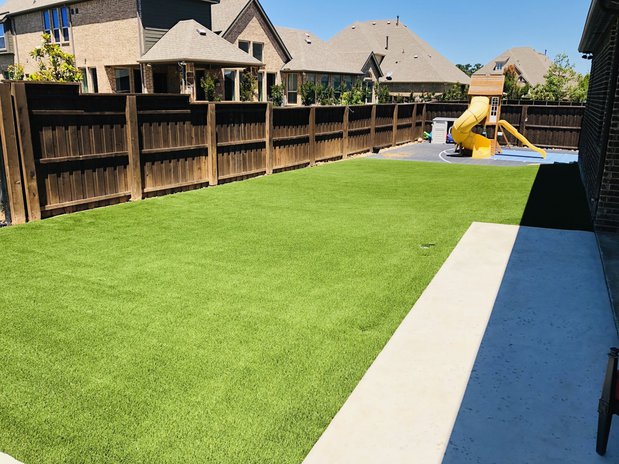 Images Texas Turf & Curb