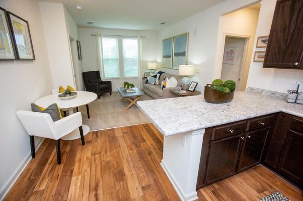 Images Walton Ridge & The Legacy at Walton Ridge (62+)