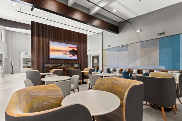 Images Holiday Inn Gonzales by IHG