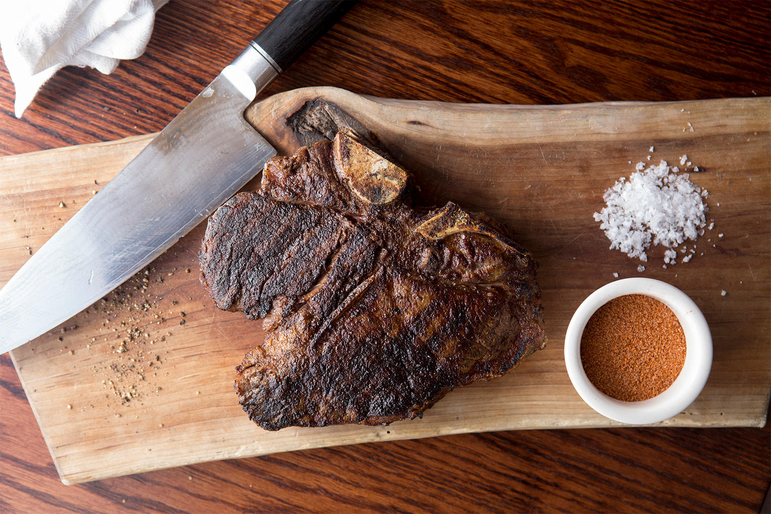 Grilled porterhouse at 22 Bowen's