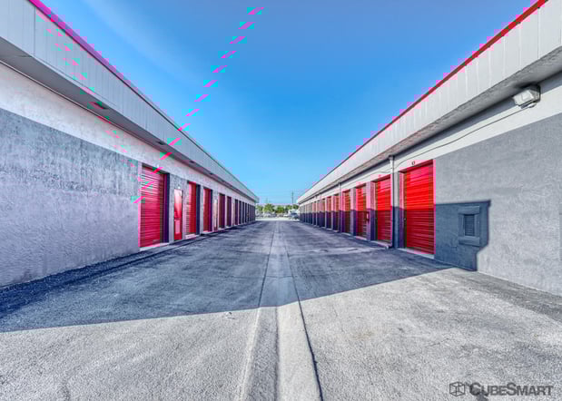 Images CubeSmart Self Storage