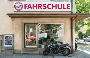 Kundenbild groß 15 Fahrschule Körmer | Führerschein für Auto und Motorrad | München | Ramersdorf