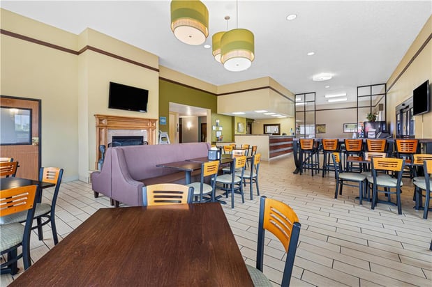 Images Best Western Ambassador Inn & Suites
