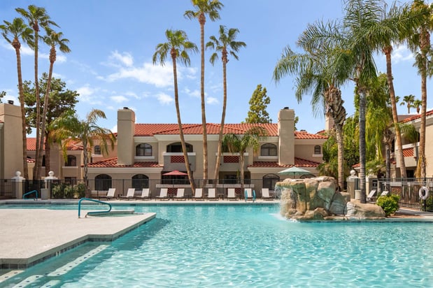 Images Camden San Paloma Apartments