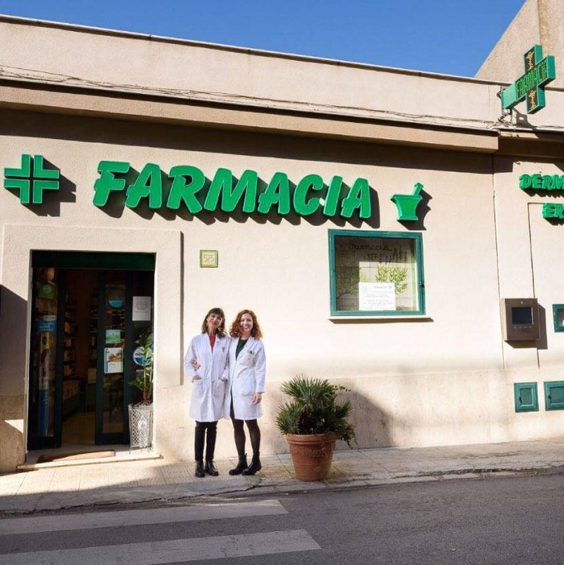 Images Farmacia Mandalà Dottoressa Francesca