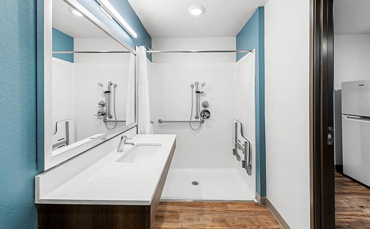 Images WoodSpring Suites Kansas City Airport