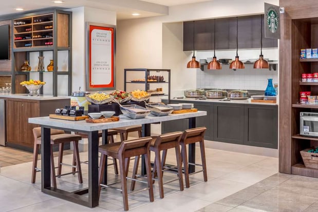 Images Hilton Garden Inn Miami Airport West