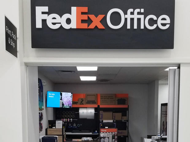 Images FedEx Office Print & Ship Center