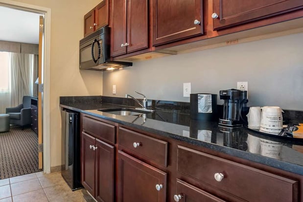 Images Best Western Plus Philadelphia Airport South at Widener University