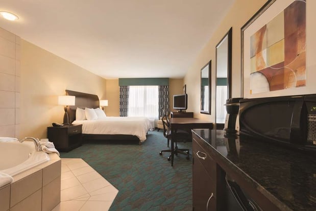 Images Hilton Garden Inn Fargo