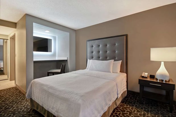 Images Homewood Suites by Hilton Edgewater-NYC Area