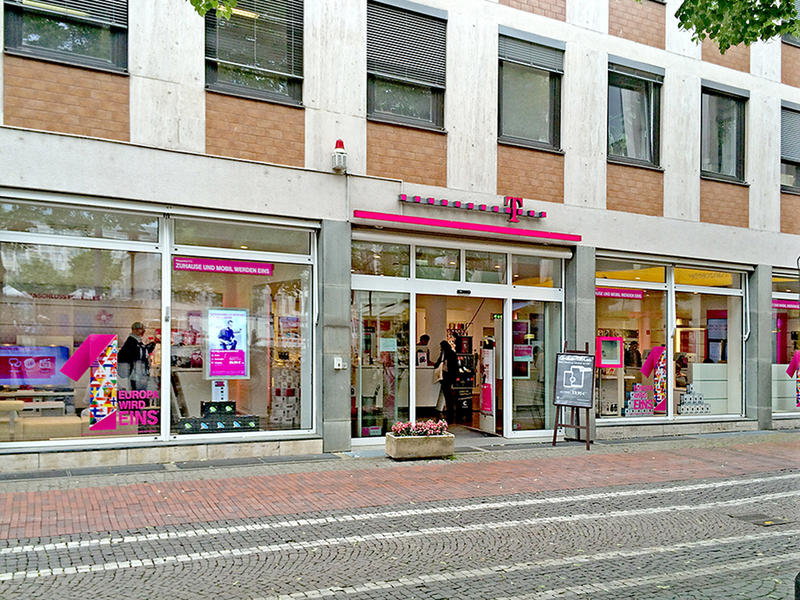 Bild 1 Telekom Shop in Darmstadt