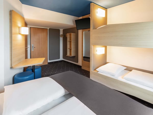 Bilder B&B HOTEL Frankfurt-Hahn Airport