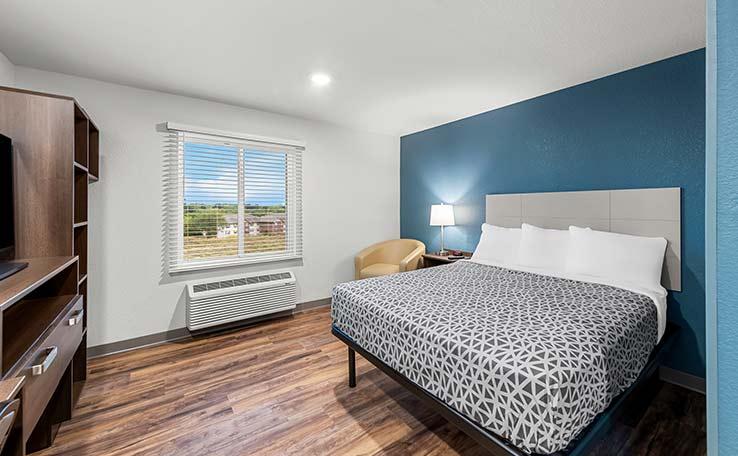 Images WoodSpring Suites Kansas City Airport